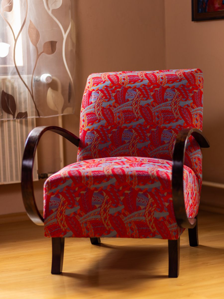 Zrenovované křeslo Jindřich Halabala C - po renovaci