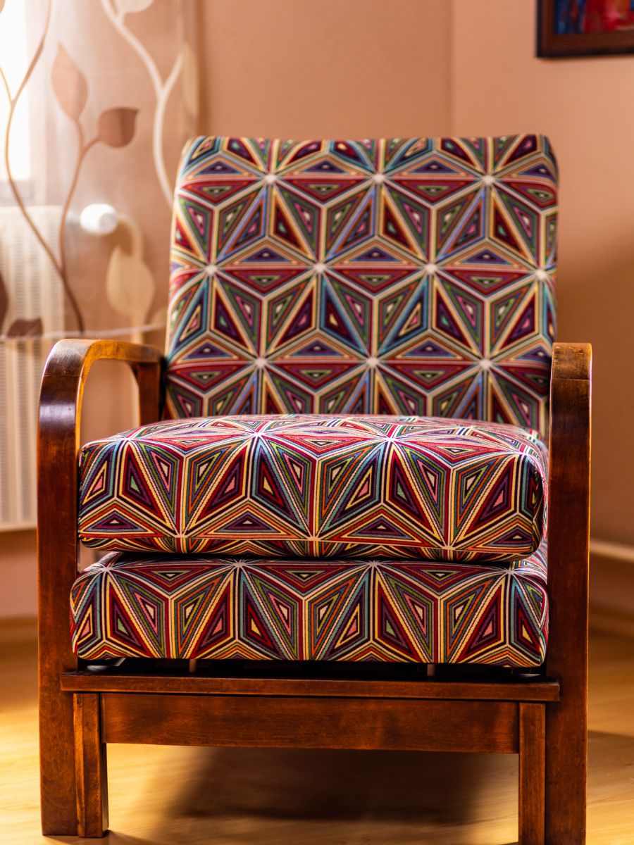 Zrenovované rozkládací křeslo - po renovaci