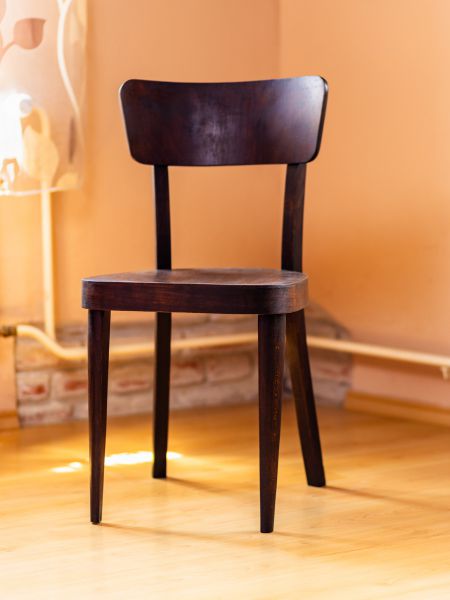Zrestaurovaná židle THONET